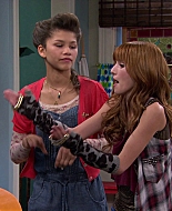 Shake_It_Up_S01E10_1080p_BTD_002073.jpg