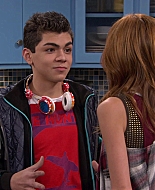Shake_It_Up_S01E10_1080p_BTD_002140.jpg