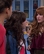 Shake_It_Up_S01E10_1080p_BTD_002196.jpg