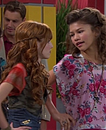 Shake_It_Up_S01E10_1080p_BTD_002373.jpg