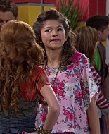 Shake_It_Up_S01E10_1080p_BTD_002380.jpg