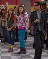 Shake_It_Up_S01E10_1080p_BTD_002395.jpg
