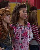 Shake_It_Up_S01E10_1080p_BTD_002397.jpg