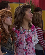 Shake_It_Up_S01E10_1080p_BTD_002398.jpg