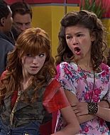 Shake_It_Up_S01E10_1080p_BTD_002450.jpg