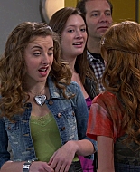 Shake_It_Up_S01E10_1080p_BTD_002492.jpg
