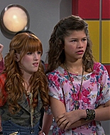 Shake_It_Up_S01E10_1080p_BTD_002752.jpg