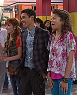 Shake_It_Up_S01E10_1080p_BTD_003052.jpg