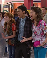 Shake_It_Up_S01E10_1080p_BTD_003084.jpg