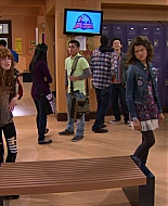 Shake_It_Up_S01E11_1080p_BTD_000644.jpg