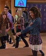 Shake_It_Up_S01E11_1080p_BTD_000652.jpg