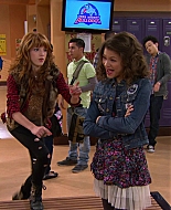 Shake_It_Up_S01E11_1080p_BTD_000656.jpg