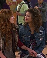 Shake_It_Up_S01E11_1080p_BTD_000717.jpg