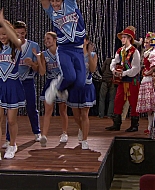 Shake_It_Up_S01E11_1080p_BTD_001111.jpg