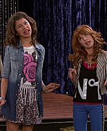 Shake_It_Up_S01E11_1080p_BTD_001138.jpg