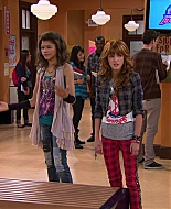 Shake_It_Up_S01E11_1080p_BTD_001538.jpg