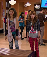 Shake_It_Up_S01E11_1080p_BTD_001542.jpg