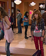 Shake_It_Up_S01E11_1080p_BTD_001545.jpg