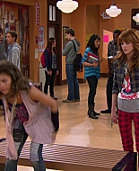 Shake_It_Up_S01E11_1080p_BTD_001547.jpg
