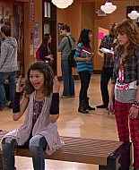 Shake_It_Up_S01E11_1080p_BTD_001552.jpg