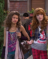 Shake_It_Up_S01E11_1080p_BTD_001635.jpg