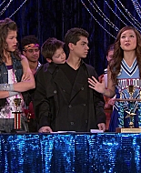 Shake_It_Up_S01E11_1080p_BTD_002813.jpg