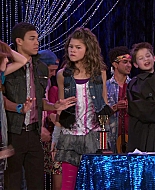 Shake_It_Up_S01E11_1080p_BTD_002925.jpg