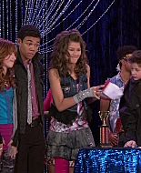 Shake_It_Up_S01E11_1080p_BTD_002945.jpg