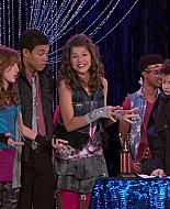 Shake_It_Up_S01E11_1080p_BTD_002946.jpg