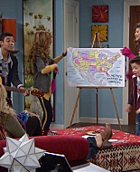 Shake_It_Up_S01E12_1080p_BTD_000436.jpg