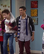 Shake_It_Up_S01E12_1080p_BTD_000545.jpg