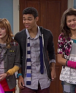 Shake_It_Up_S01E12_1080p_BTD_000559.jpg