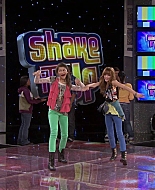 Shake_It_Up_S01E12_1080p_BTD_001565.jpg