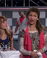 Shake_It_Up_S01E12_1080p_BTD_001712.jpg