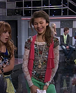 Shake_It_Up_S01E12_1080p_BTD_001764.jpg