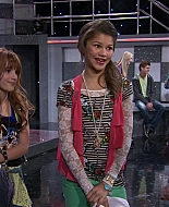 Shake_It_Up_S01E12_1080p_BTD_001768.jpg