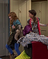 Shake_It_Up_S01E12_1080p_BTD_001792.jpg
