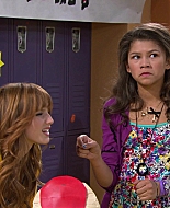 Shake_It_Up_S01E12_1080p_BTD_002075.jpg