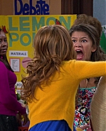 Shake_It_Up_S01E12_1080p_BTD_002230.jpg
