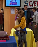 Shake_It_Up_S01E12_1080p_BTD_002405.jpg