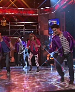 Shake_It_Up_S01E13_1080p_BTD_000064.jpg