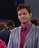 Shake_It_Up_S01E13_1080p_BTD_000276.jpg