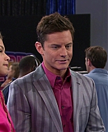 Shake_It_Up_S01E13_1080p_BTD_000291.jpg