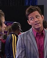 Shake_It_Up_S01E13_1080p_BTD_000301.jpg