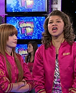 Shake_It_Up_S01E13_1080p_BTD_000331.jpg