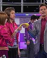 Shake_It_Up_S01E13_1080p_BTD_000338.jpg