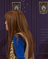 Shake_It_Up_S01E13_1080p_BTD_000529.jpg