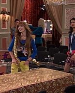 Shake_It_Up_S01E13_1080p_BTD_000879.jpg