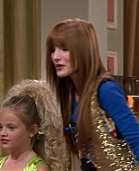 Shake_It_Up_S01E13_1080p_BTD_000986.jpg