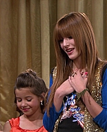 Shake_It_Up_S01E13_1080p_BTD_001020.jpg